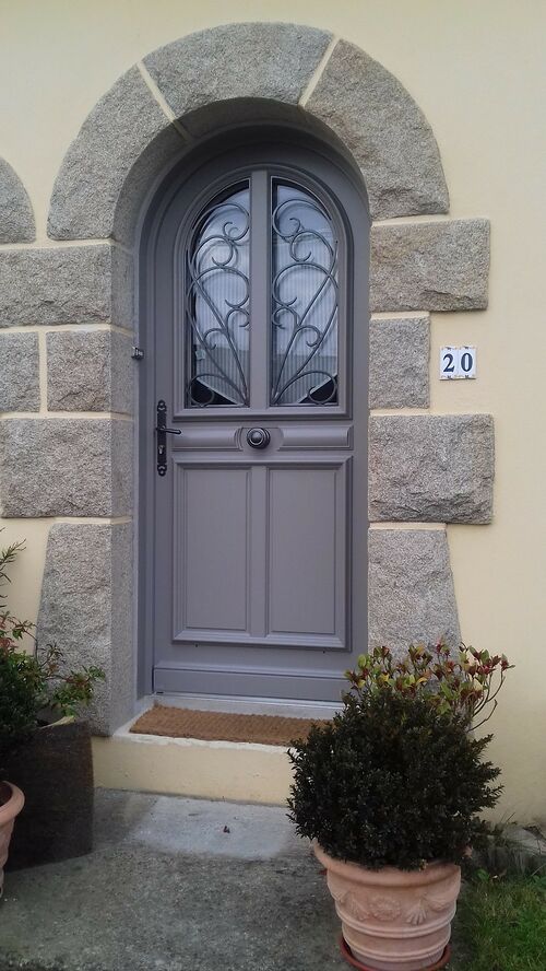 Porte d'entrée cintrée en bois Langueux Porte d'entrée cintrée en bois Langueux