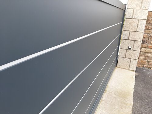 Portail coulissant avec insert aluminium - Landéhen 20211118152240
